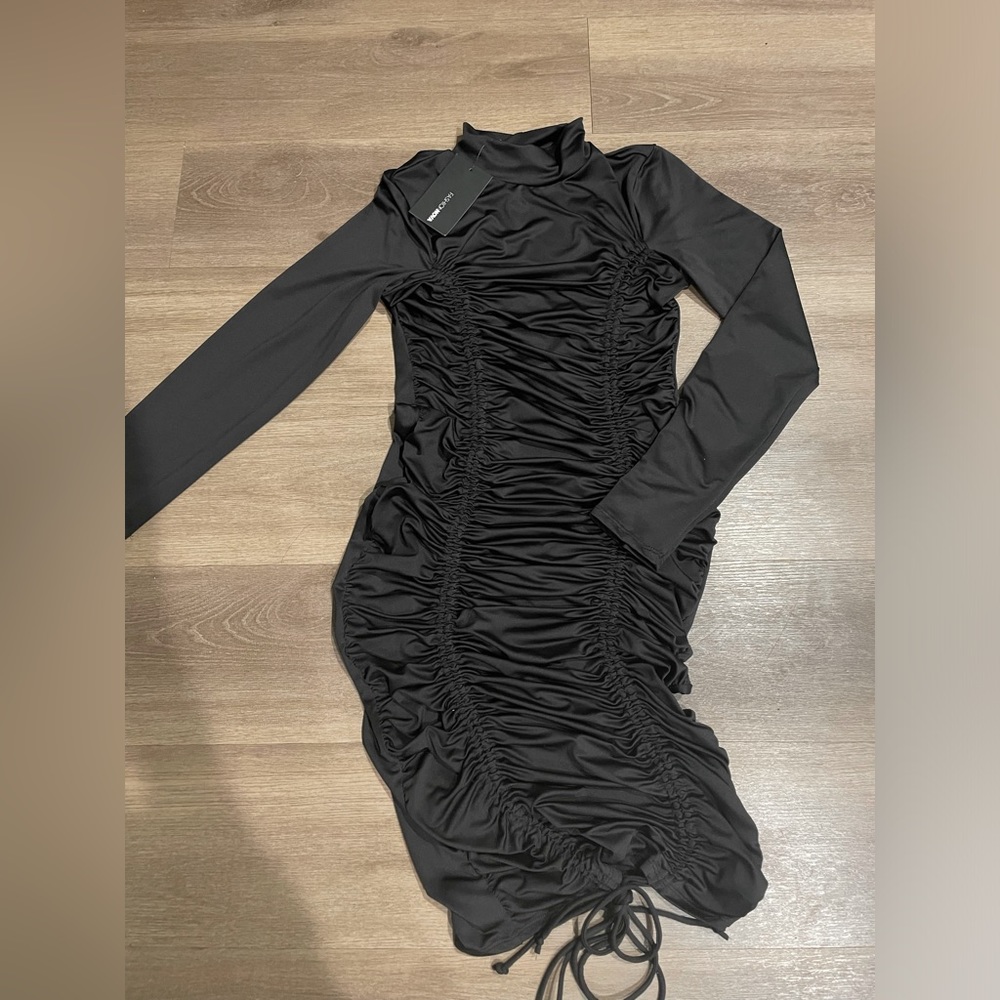 MID Dress